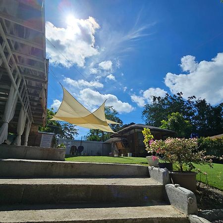 Mymi Beach House Hotel Samal Exterior photo